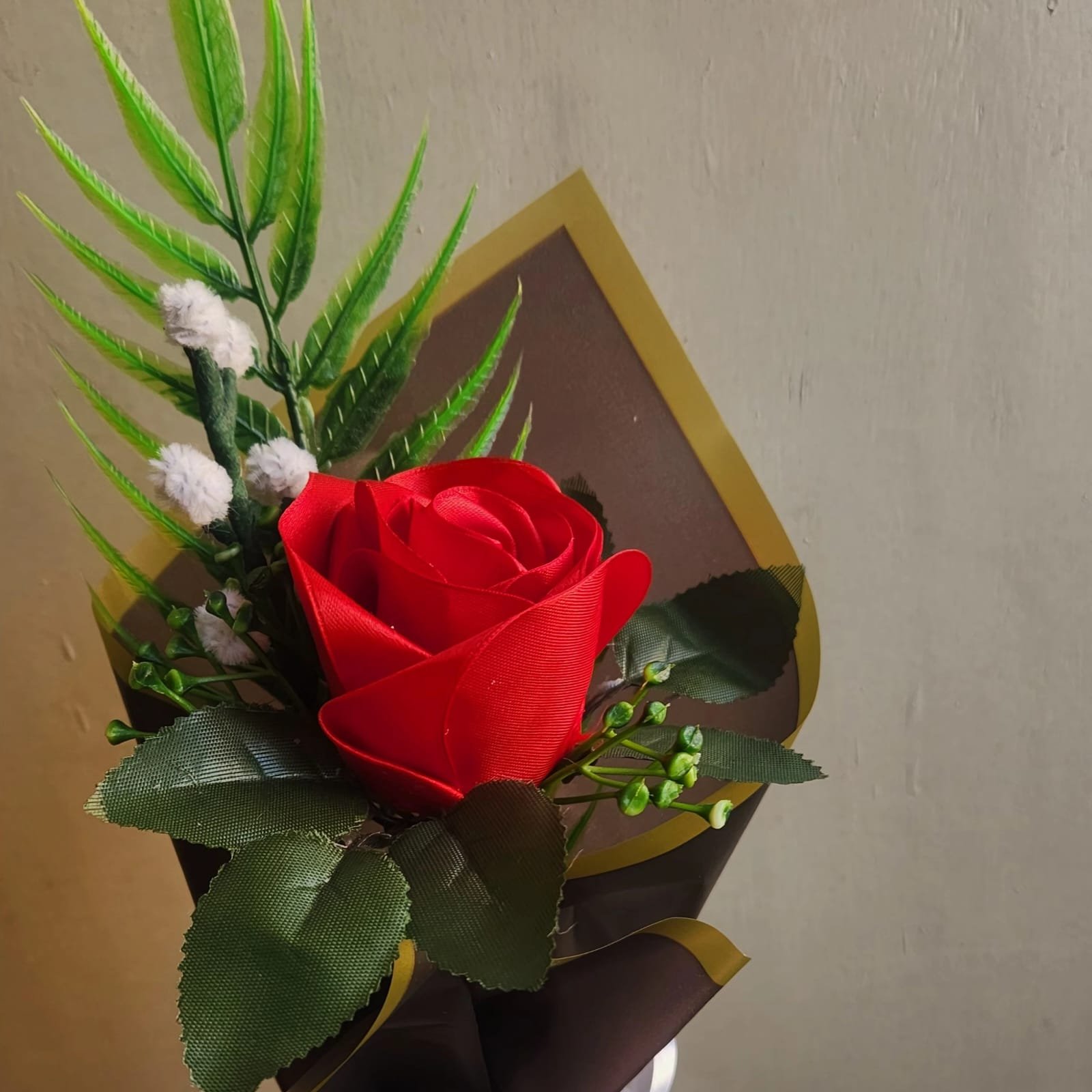 Single Classic Red Satin Rose Single Bouquet - Image 3