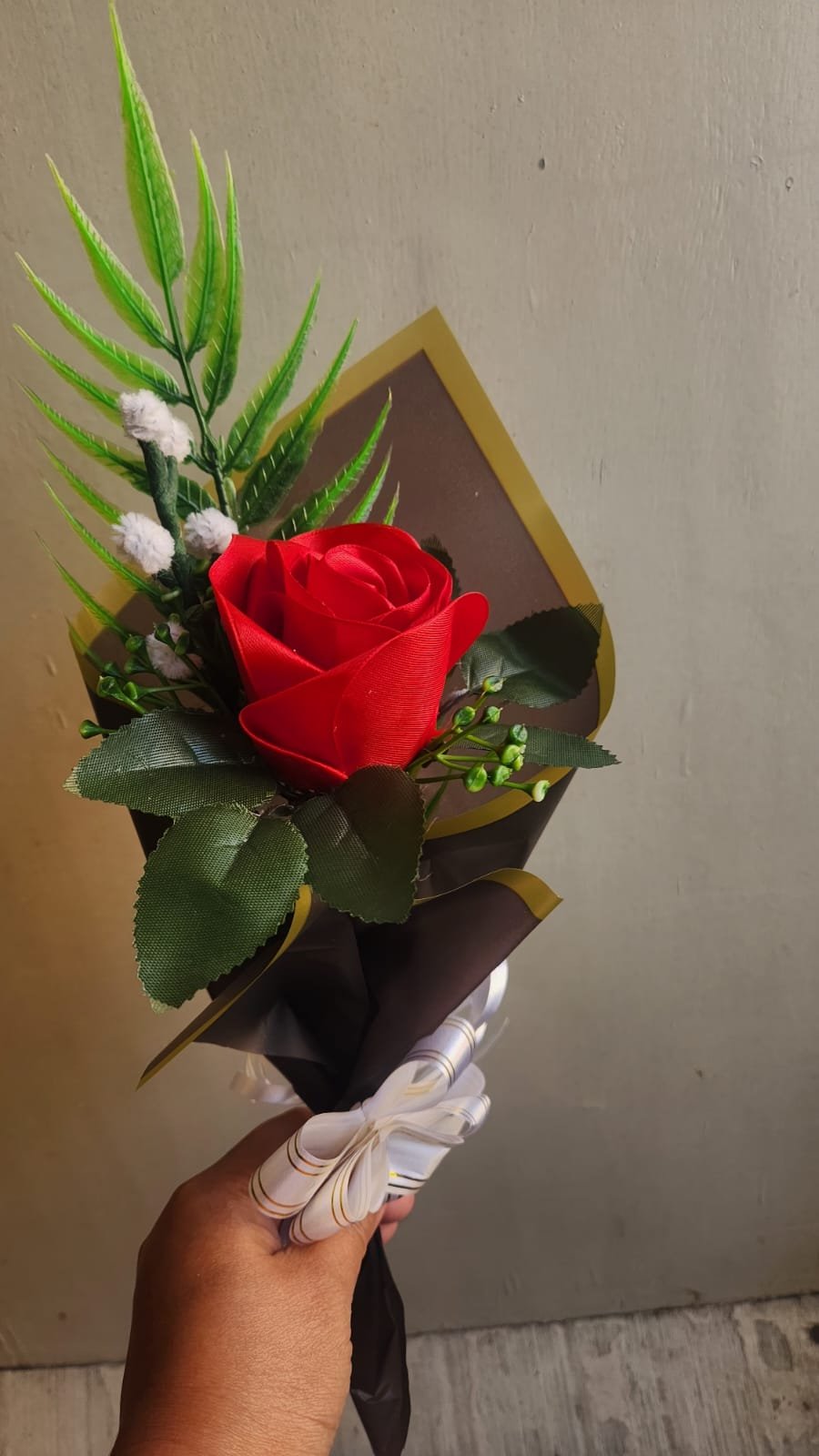Single Classic Red Satin Rose Single Bouquet - Image 2